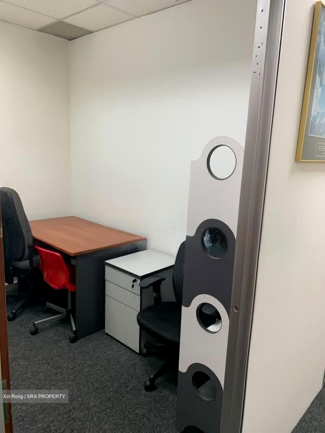 Golden Sultan Plaza (D7), Office #531139561
